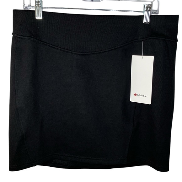 🍋 LULULEMON NWT scuba mini knee hr skirt xl - Picture 2 of 8